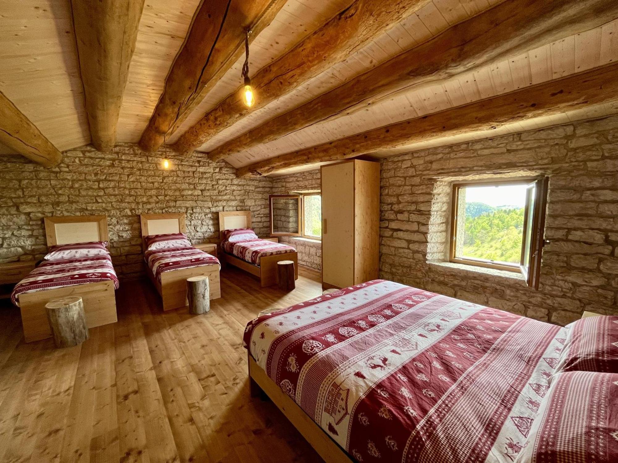 Agriturismo Malga Rambalda Villa Selvavecchia Exterior photo
